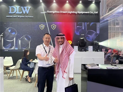 A iluminação DLW brilha em 2025 expo de luz e som saudita